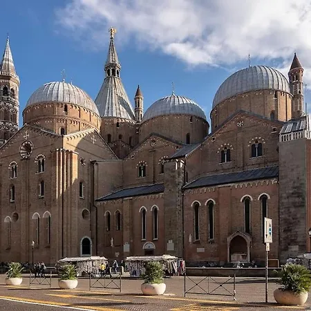 Apartment -free Parking & Wifi- 10 Minuti Dal Centro Padova