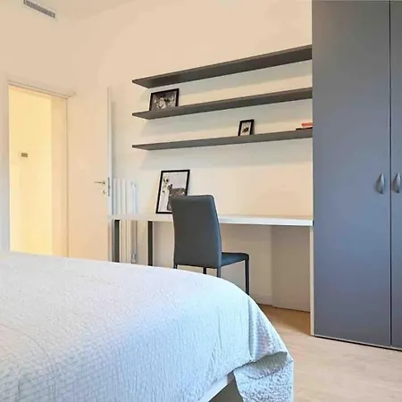 Apartment -free Parking & Wifi- 10 Minuti Dal Centro *